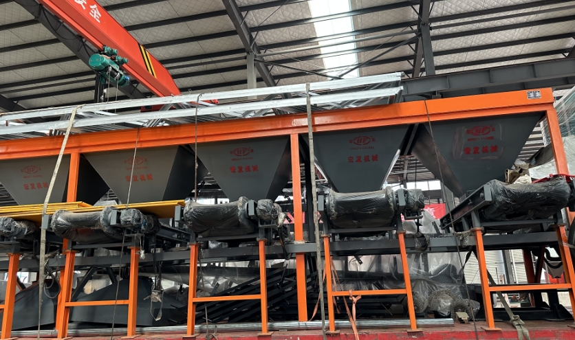 有機(jī)肥六倉(cāng)動(dòng)態(tài)配料系統(tǒng)